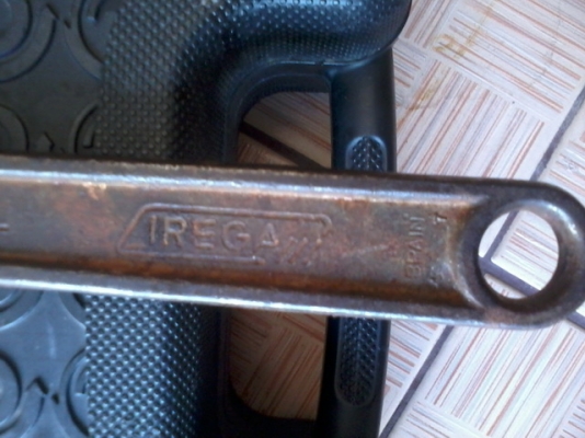 ขายประแจเลื่อน ของ spain ครับ ขายประแจเลื่อน ของ spain ครับ