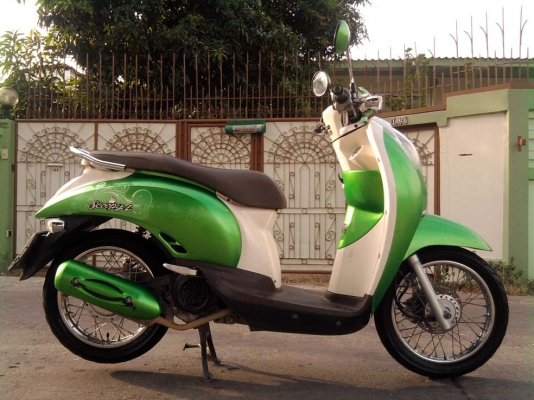 ขออนุญาติขาย HONDA Scoopy-i 110 cc. ปี53 มือเดียว สีเขียวขาว
