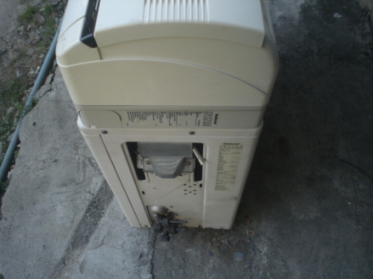 แอร์บ้าน 900BTU ใช้ได้รีโมทหาย ถูกมาก 3,800บาท ส่งทั่วไทย โทรฯด่วน