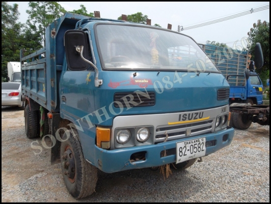 ขายด่วน รถบรรทุก 6 ล้อ ISUZU 100 แรง กระบะดั้ม ช่วงล่าง F หน้า F หลัง สโลว์ รถพร้อมใช้งาน ราคาสุดคุ้ม