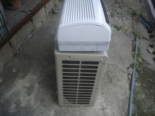 แอร์บ้านถอดใหม่ๆๆเย็นๆ12000BTU โรตารี่ประหยัดไฟขอ 3,800บาท