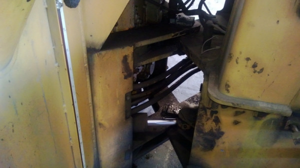 ฝากขายรถตักล้อยาง เอวอ่อน  FURUKAVA  FL80