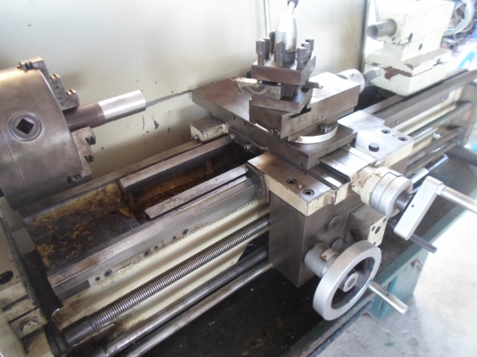 แท่นกลึง 4.5 ฟุต 3 เพลา เกียร์บล็อก กลึงเกลียวได้ไม่ต้องเปลี่ยนเฟือง  65,000