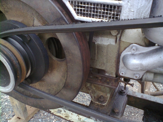 ขายรถไถเดินตามยันต์ม่าร์    10.5  แรง  โคลงบิ๊กจิ๋ว 3 เกียร์  ครับ