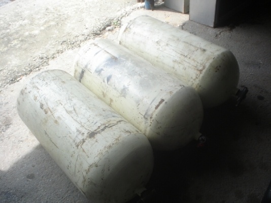 ขายถูกๆๆถังNGVสภาพใหม่มี 3 ถังใบละ3,000บาทจัดส่งทั่วไทย