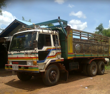 มิตซูบิชิ ไอ้หลง MA 2 เพลาดั๊ม