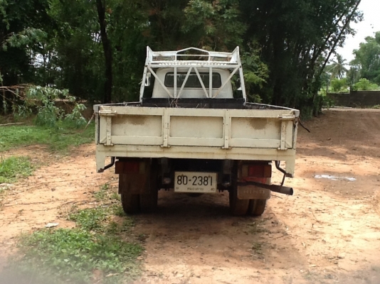 ขายด่วน NISSAN hqc 340 เครื่อง isuzu 85hp 4ba1 ยางพอใช้แคคชชีไม่บวมใช้งานทุกวัน