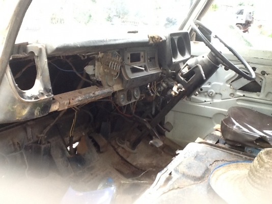 ขายด่วน NISSAN hqc 340 เครื่อง isuzu 85hp 4ba1 ยางพอใช้แคคชชีไม่บวมใช้งานทุกวัน