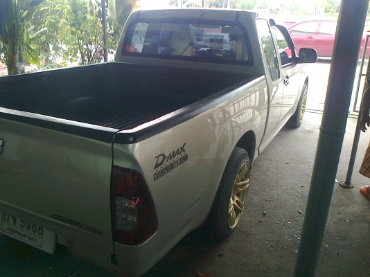 โกรซีรี่08มือเดียวป้ายแดงไม่เคยชนหรือทำสีเดิมๆวิ่งแสนกว่าโลสภาพตัวจริงๆสวยมากๆชุดแต่งล้อแมกเครื่องเสียงให้ครบกระจกไฟฟ้าติดตั้ง ภายในสอาดเพราะใช้ผ้าปูไว้(ในรูปไม่ได้ล้างทำความสอาดรับประกันความสวยเดิมๆ