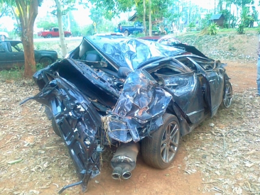 ขายแต่ซากนะครับอุปกรอยู่เกือบครบเหมาะไปทำอะหลั่ย เครื่องเกียร์เบาะแผงคอลโซลเรือนไมล์เยอะแยะเป็นซีวิกไฟท้ายโดนนัทปี08(ทะเบียนขายแล้ว)