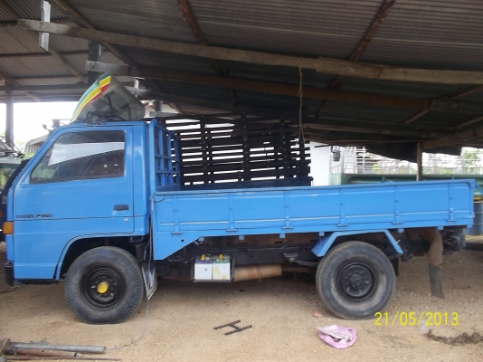 ขาย4ล้อ    เครื่อง  74  แรงม้าหัวเก๋ง NKR เกียร์ยาวหัวเก๋งยกได้