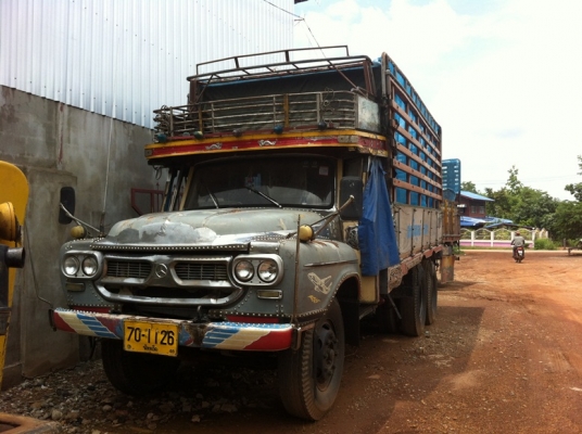 ขายสิบล้อหน้ายาว เครื่อง 168 แรง พวงมาลัยพาวเวอร์