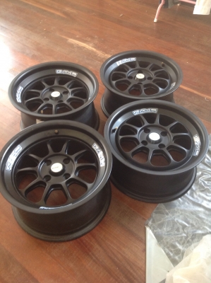 ขายล้อ RAY RF1 XXR  ขอบ 15 สีดำด้าน
