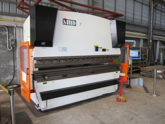 เครื่องพับ CNC 250 Tons x 3100 มม.