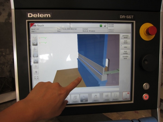 เครื่องพับ CNC 250 Tons x 3100 มม.