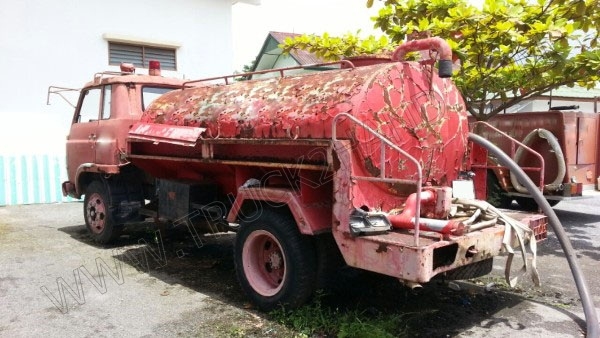 สนใจประมูลรถราชการรวม 3 คัน พรุ่งนี้ให้เสนอราคาได้ครับ(รายการที่ 1 รถบรรทุก 6 ล้อบรรทุกน้ำ ยี่ห้อ ISUZU)