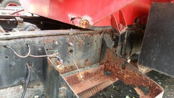 สนใจประมูลรถราชการรวม 3 คัน พรุ่งนี้ให้เสนอราคาได้ครับ(รายการที่ 1 รถบรรทุก 6 ล้อบรรทุกน้ำ ยี่ห้อ ISUZU)