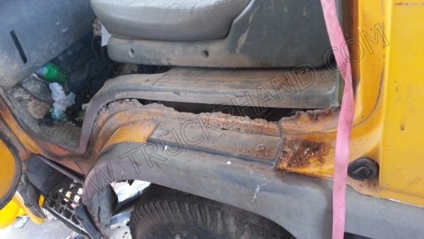 สนใจประมูลรถราชการรวม 3 คัน พรุ่งนี้ให้เสนอราคาได้ครับ(รายการที่ 3 รถยกถังขยะ ยี่ห้อ MITSUBISHI )