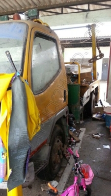 สนใจประมูลรถราชการรวม 3 คัน พรุ่งนี้ให้เสนอราคาได้ครับ(รายการที่ 3 รถยกถังขยะ ยี่ห้อ MITSUBISHI )