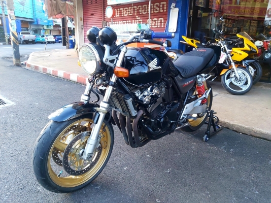 ขาย HONDA CB400 VTEC1 ปี2000 เดิมๆ มีท่อแต่ง แฮนด์บาร์ ระบบไฟติดครบ เปลี่ยนของเหลวเรียบร้อย อินวอยส์