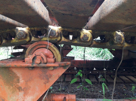 ขายรถตีดินต่อใหม่ใช้งานน้อยจอดนานใช้เครื่องHINO