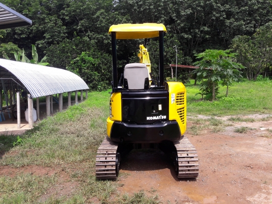 ขออนุญาติขาย Komatsu pc30 mr2