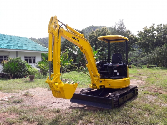 ขออนุญาติขาย Komatsu pc30 mr2 ขออนุญาติขาย Komatsu pc30 mr2
