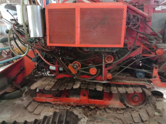 รถเกี่ยวอุ้มมินิเครื่องjo5c 0925856363