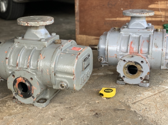 ขายรูทโบลเวอร์ดูด-อัดอากาศ Unomach ขนาด 2นิ้ว สภาพสวยใหม่มาก หมุนนิ่ม แรงอัดลมดี พร้อมใช้งาน มี 2ตัวครับ ราคาตัวละ 9,500 บาท