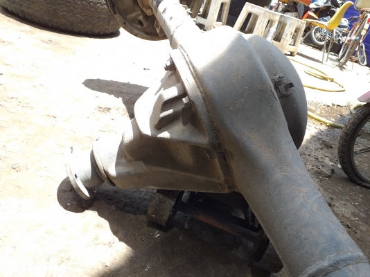 เพลาท้าย isuzu vega ลิมิเต็ด กระโหลก เบรคใหญ่ เฟืองท้ายเบอร์ 9/43 (4.7)ใส่ tfr cameo vega rodeo d-max trooper