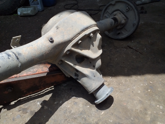 เพลาท้าย isuzu vega ลิมิเต็ด กระโหลก เบรคใหญ่ เฟืองท้ายเบอร์ 9/43 (4.7)ใส่ tfr cameo vega rodeo d-max trooper