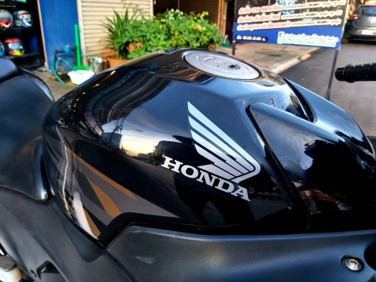 ขาย HONDA CBR150R ปี2017 เดิมๆ สียังสวย เครื่องดี ระบบไฟครบ พร้อมใช้งาน ทะเบียนครบ ราคา 36500 บาท ส่ ขาย HONDA CBR150R ปี2017 เดิมๆ สียังสวย เครื่องดี ระบบไฟครบ พร้อมใช้งาน ทะเบียนครบ ราคา 36500 บาท ส่