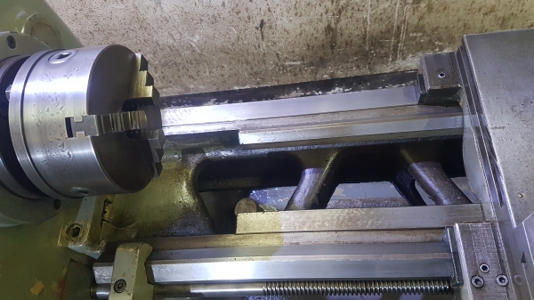 เครื่องกลึงมือสองจากญี่ปุ่น Tuda TSL360 4.5ฟุต แน่นๆ นิ่งๆ เงียบๆ พร้อมใช้งานครับ