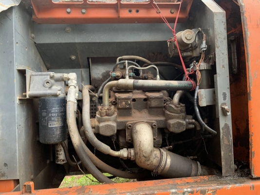 แบคโฮ HITACHI ZX 200-1 เอกสารเล่มทะเบียน  ไฟฟ้าครบ เครื่องดี ปั๊มแรง เอวแน่น ช่วงล่างเต็ม รถสวยพร้อมใช้ รถอยู่ เชียงใหม่ ราคา 750,000 064-191-1112 089-018-6608 Line id 0890186608