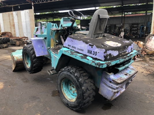 KOMATSU WA30-5 สภาพร้อมใช้งาน KOMATSU WA30-5 สภาพร้อมใช้งาน