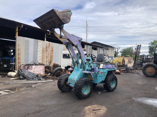 KOMATSU WA30-5 สภาพร้อมใช้งาน