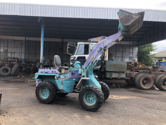 KOMATSU WA30-5 สภาพร้อมใช้งาน KOMATSU WA30-5 สภาพร้อมใช้งาน