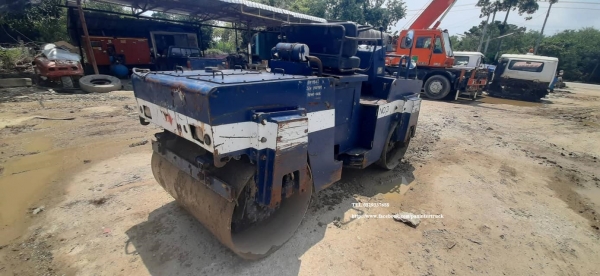 FROM JAPAN BOMAG BW123AD รถบดหน้าเหล็กหลังเหล็ก / สั่นสะเทือนด้านหน้า -ด้านหลัง/ขับเคลื่อน 2 เพลา/ ขนาด 4ตัน FROM JAPAN BOMAG BW123AD รถบดหน้าเหล็กหลังเหล็ก / สั่นสะเทือนด้านหน้า -ด้านหลัง/ขับเคลื่อน 2 เพลา/ ขนาด 4ตัน