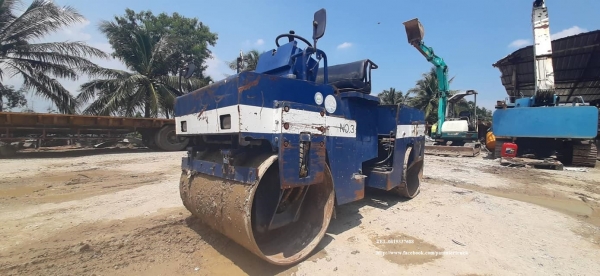 FROM JAPAN BOMAG BW123AD รถบดหน้าเหล็กหลังเหล็ก / สั่นสะเทือนด้านหน้า -ด้านหลัง/ขับเคลื่อน 2 เพลา/ ขนาด 4ตัน