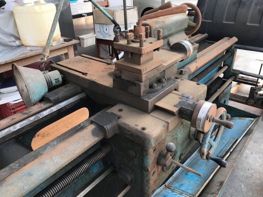 เครื่องกลึง 8ฟุต