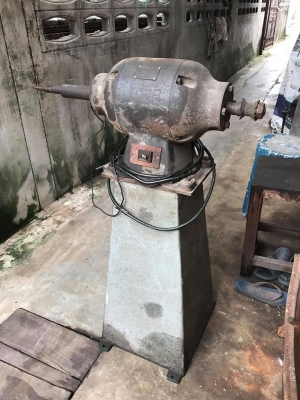 แท่นหินเจียร์