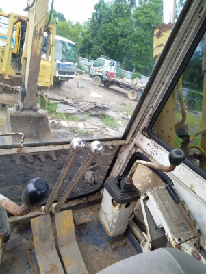 รถแบคโฮ KOMATSU PC120-3 รถสวย สภาพดี แทร็กใหญ่ เร็วแรงไม่มีโหลด พร้อมใช้งาน