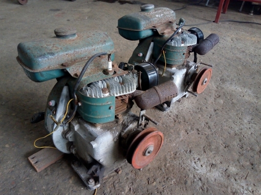 เครื่องยนต์เล็กเก่าญี่ปุ่นไม่ทราบยี่ห้อใช้งานเอนกประสงค์ เครื่องยนต์เล็กเก่าญี่ปุ่นไม่ทราบยี่ห้อใช้งานเอนกประสงค์