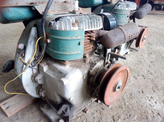 เครื่องยนต์เล็กเก่าญี่ปุ่นไม่ทราบยี่ห้อใช้งานเอนกประสงค์ เครื่องยนต์เล็กเก่าญี่ปุ่นไม่ทราบยี่ห้อใช้งานเอนกประสงค์