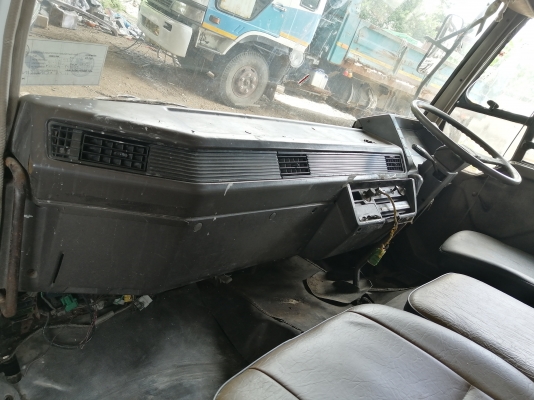 ขายหัว Mitsubishi FN527 เฉินหลง สีเดิมๆบางๆ ไม่ผุสวยๆอุปกรณ์ครบ ขาหน้า ขาหลัง หลัง กันชน ตีนเบรคทิฟฟี่ ตู้แอร์ กรองหลังเก๋ง บังโคลน คันเกียร์ ยกใส่ได้เลย ราคาถูก นิวัฒน์ยนต์ 086-3764064/085-5085008 ขายหัว Mitsubishi FN527 เฉินหลง สีเดิมๆบางๆ ไม่ผุสวยๆอุปกรณ์ครบ ขาหน้า ขาหลัง หลัง กันชน ตีนเบรคทิฟฟี่ ตู้แอร์ กรองหลังเก๋ง บังโคลน คันเกียร์ ยกใส่ได้เลย ราคาถูก นิวัฒน์ยนต์ 086-3764064/085-5085008