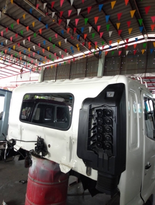 หัวรถเมก้าหัวใหญ่ ตรงรุ่น สวยครบ ราคา145,000 สนใจติดต่อคุณเอ087-049-9962 หัวรถเมก้าหัวใหญ่ ตรงรุ่น สวยครบ ราคา145,000 สนใจติดต่อคุณเอ087-049-9962