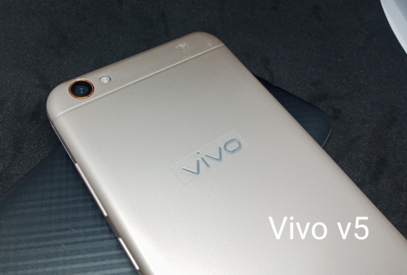 Vivo V5 เก็บเงินปลายทาง