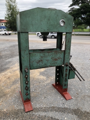 truck2hand cover