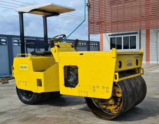 ขายด่วนลดกระหน่ำราคาพิเศษรถบดสตาร์ติดง่ายMETWAเอวอ่อนรุ่นใหม่รถบดสั้นสะเทือนพวงมาลัยเพาเวอร์.ขนาด 4 ตันหน้าหล็กหลังยางระบบทำงานดีสั้นสะเทือนไม่ได้เป็นรถนอกเพื่งนำเข้ามายังไม่เคยใช้งานในไทยเลย