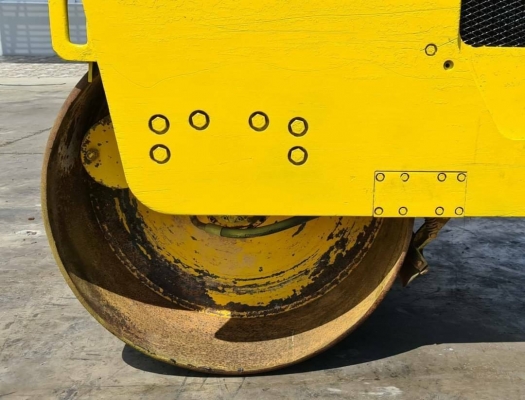 ขายด่วนลดกระหน่ำราคาพิเศษรถบดสตาร์ติดง่ายMETWAเอวอ่อนรุ่นใหม่รถบดสั้นสะเทือนพวงมาลัยเพาเวอร์.ขนาด 4 ตันหน้าหล็กหลังยางระบบทำงานดีสั้นสะเทือนไม่ได้เป็นรถนอกเพื่งนำเข้ามายังไม่เคยใช้งานในไทยเลย